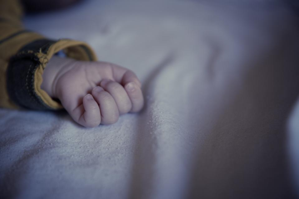 Pin graphic: when kids actually stop napping