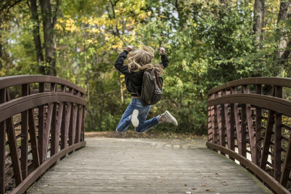 Pin graphic: the real reasons I love being a mom, not the Instagram version